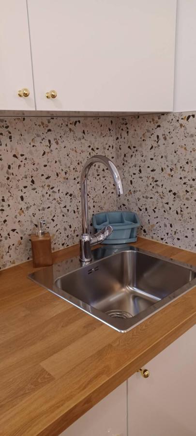 Studio Apartman Four Pearls Karlovac Buitenkant foto